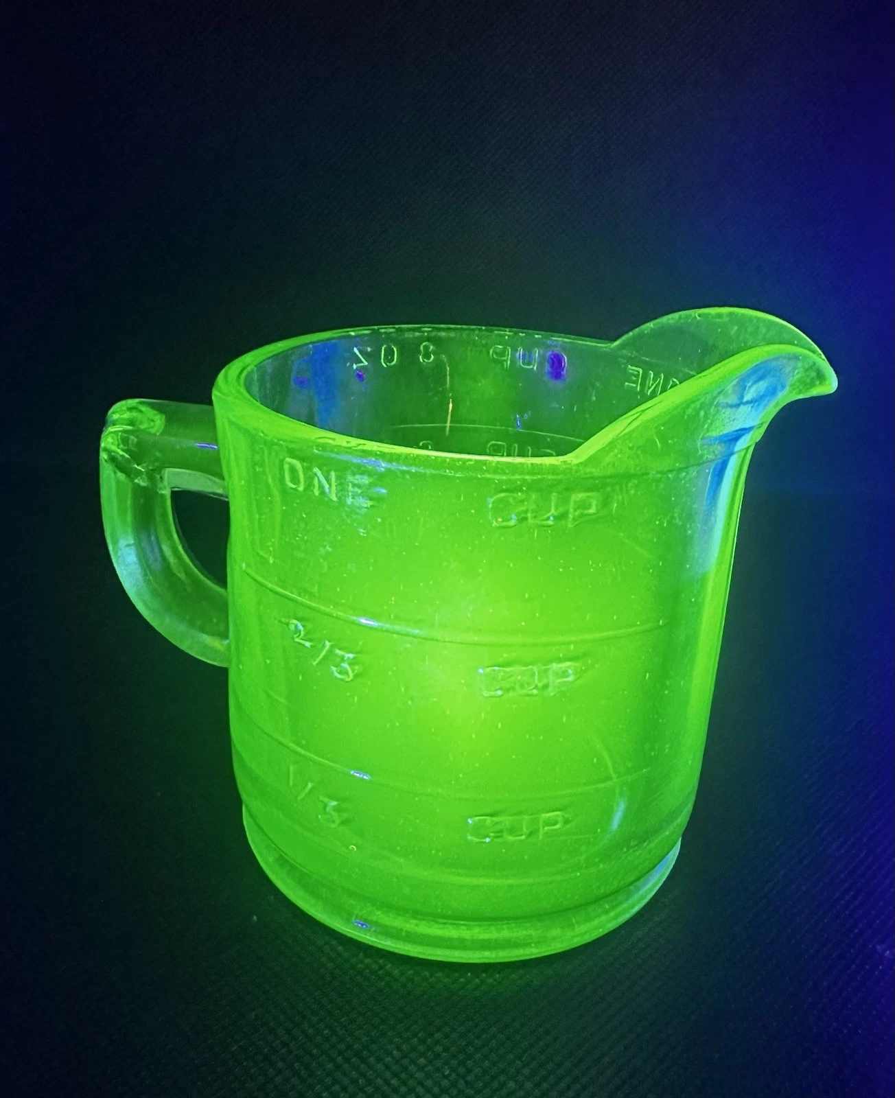 Hazel Atlas 3.5” One Cup Measuring Cup 1 Spout