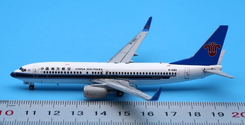 JC Wings 1:400 China Southern Boeing B737-800 aereo pressofuso jet modello B-1283 - Foto 2 di 13