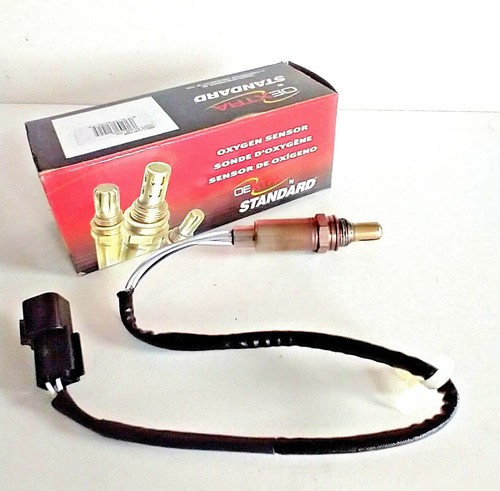 Oxygen Sensor-Direct Fit Upstream STANDARD SG876 (Made in USA) - Picture 1 of 6