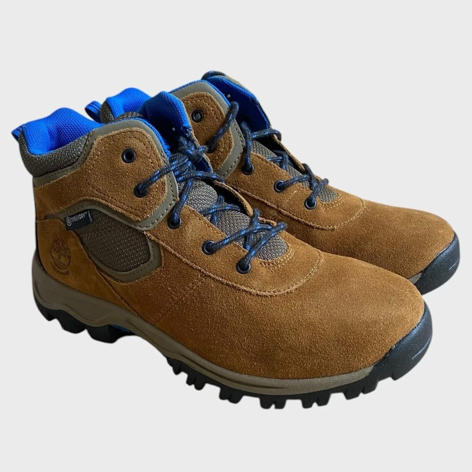 NWT Timberland Juniors Mt. Maddsen Waterproof Hiking Boots Size 5.5 Suede Youth