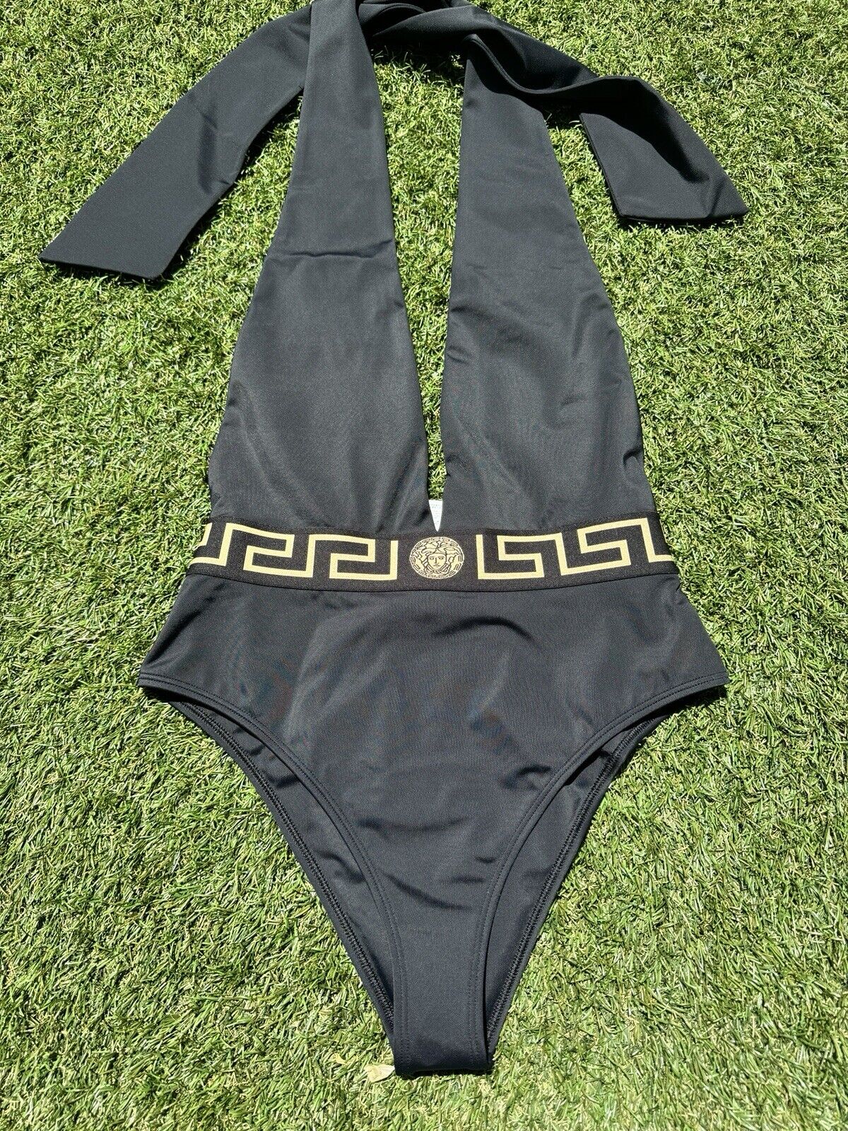 Picture 4 of 11