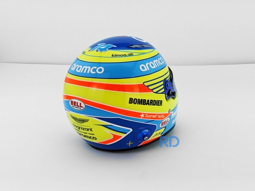 2023 Fernando Alonso Mini Helmet - 1:2 Scale Bell F1 Helmet - Model 4100224 - Picture 6 of 8