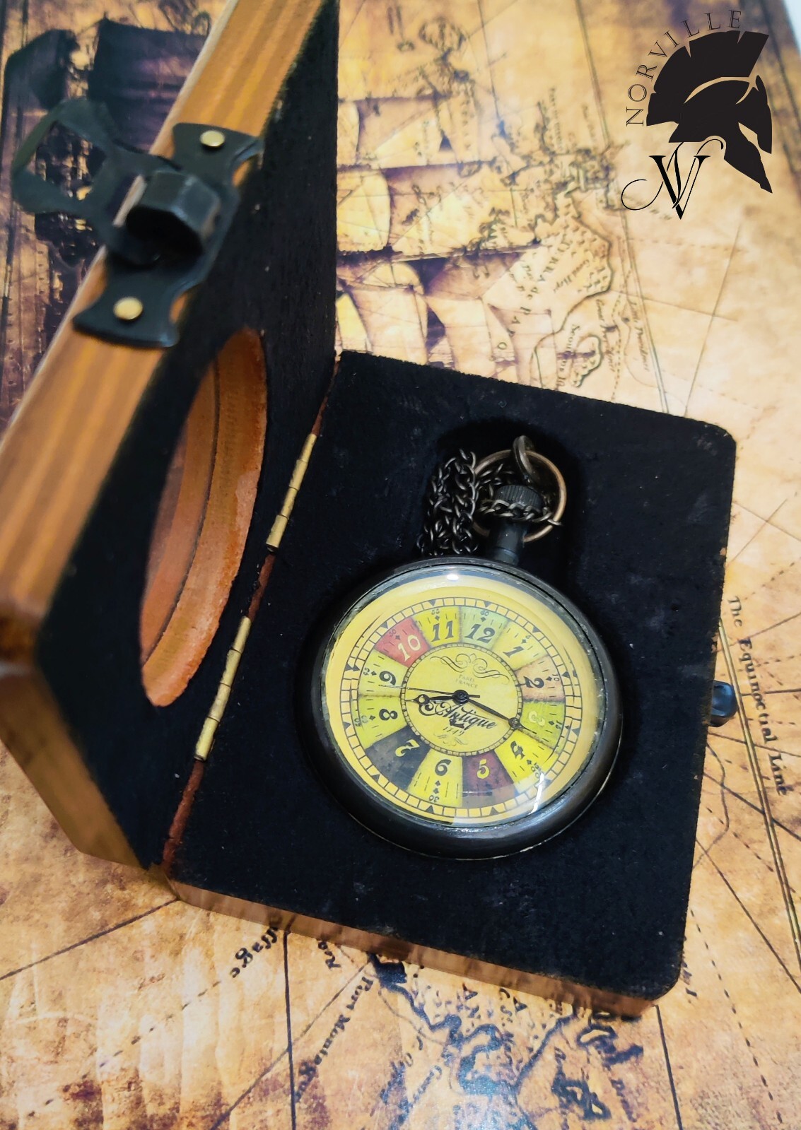 Vintage Antique Quartz Pocket Watch with Chain for Men Women Collectible Gift-image