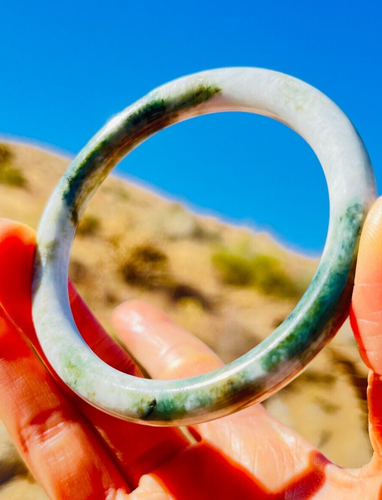 Green & White Burmese Type A Jadeite Bangle Authentic Natural Jade Bracelet 56mm - 第 1/10 張圖片