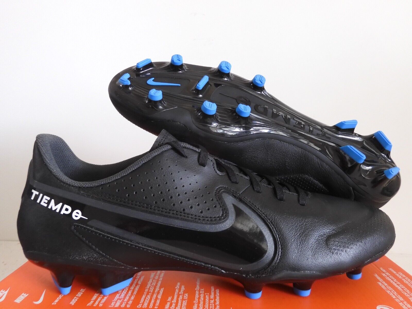 Nike Legend 9 Academy FG/MG Black Blue Soccer Cleats Mens Nike Legend 9 Academy FG/MG Black Blue Soccer Cleats Mens