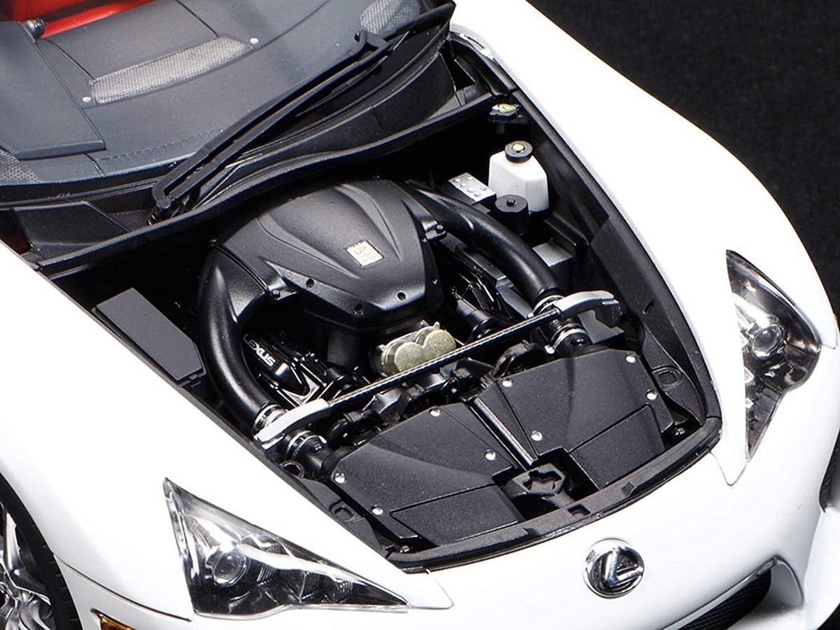 Tamiya 1/24 LEXUS LFA Sports Car Series Toyota No.319 Plastic Model 24319 Japan