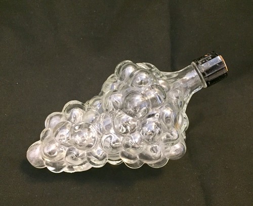 Clear Glass Bottle Grape Bunch Shaped Wine Decanter 6.5" Cluster Vintage Decor - Picture 1 of 7