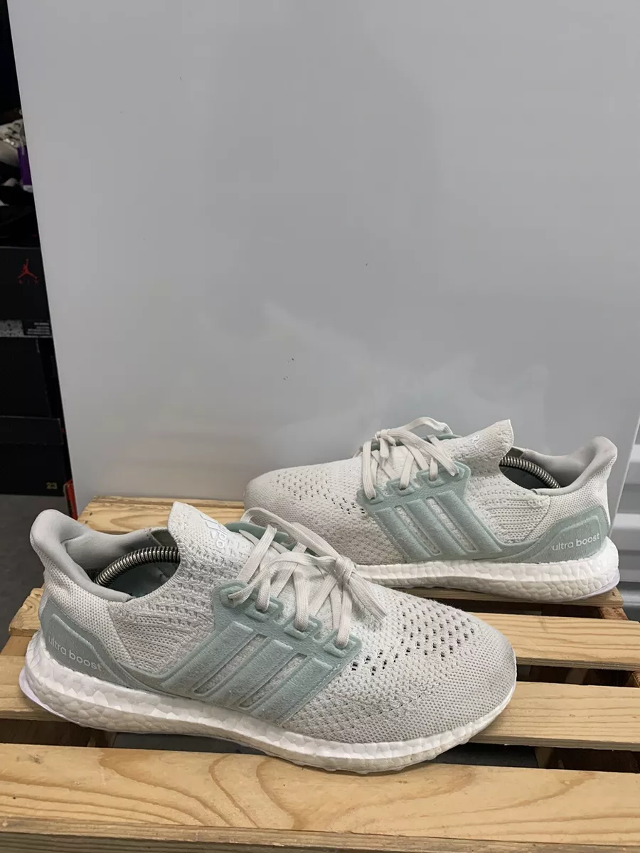 Adidas ultra boost 9.5 mens cheap grey