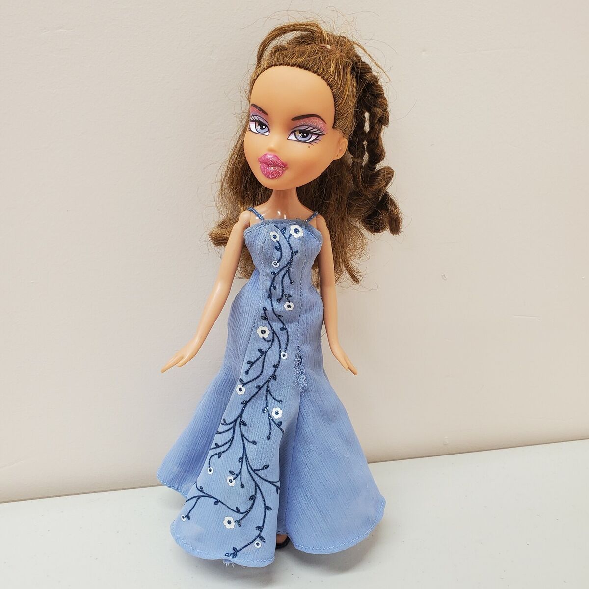 Bratz sales dolls 2003