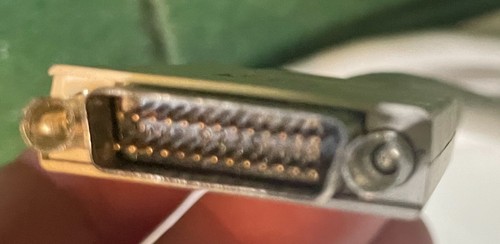 Cable de computadora vintage Sun Microsystems 530-1861-02, DB25 a HD26? - Imagen 3 de 4