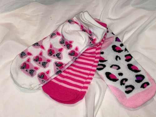 NWT Lot of 3 Girls No-Show Socks Xhilaration Siz 3-10 Pink Kitty Cat Strip - Picture 2 of 2