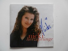 Nicki Autogramm signed CD Booklet "Herzsprünge"