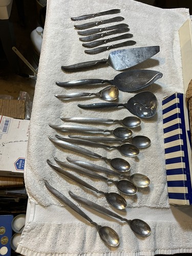 20 Pc 1847 Rogers Flair Spreaders Ice Tea Spoons Pie Sugar Tomato Heavy Tarnish