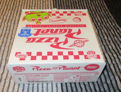 Funko Pop Toy Story Alien 535 Glitter Pizza Planet L T-Shirt Box Lunch Sealed🔥 - Picture 8 of 8