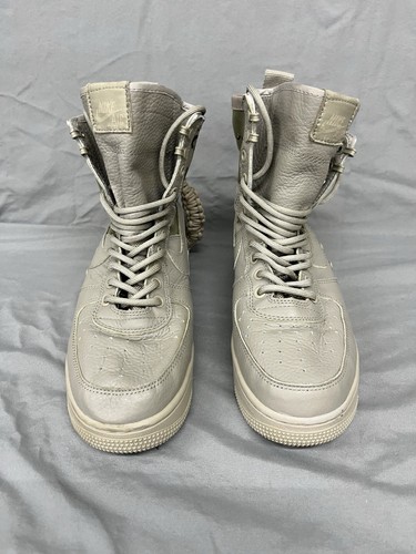 nike sf air force 1 desert camo Herren 7 Ein Riemen fehlt