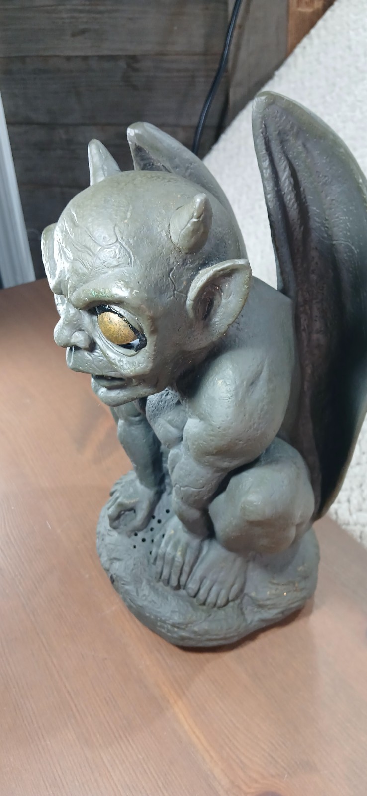 Picture 3 of 9