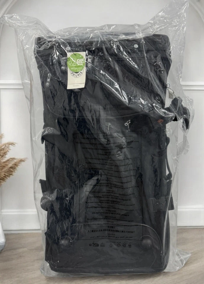 Maleta de viaje Kipling grande Teagan equipaje y candado digital con ruedas NEGRA Foto 2 de 4