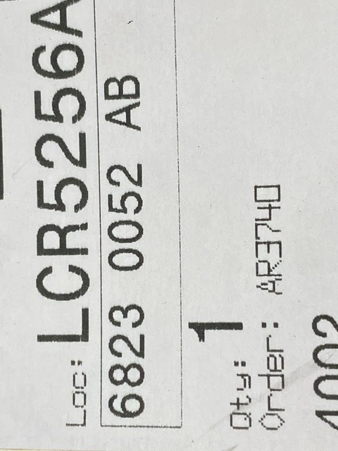 68230052AB OEM 2014-18 DODGE RAM 6,7 L diésel depósito de lavadora de parabrisas Foto 4 de 4