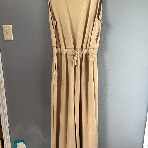 Womens tan jumpsuit size - Picture 1 of 3