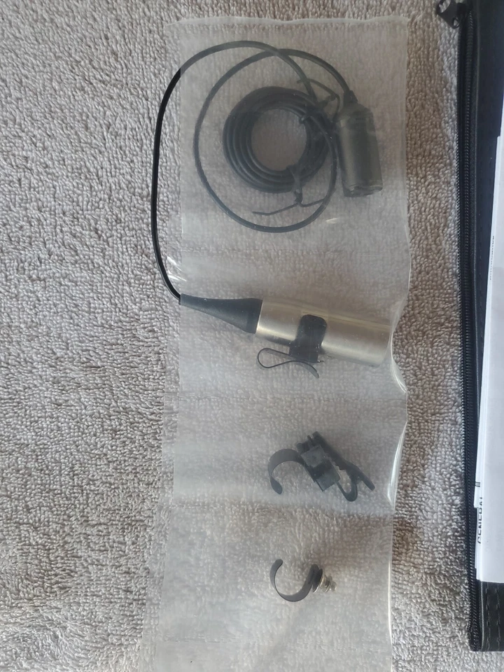 SHURE Dynamic Lavalier Microphone w/ Lapel Tie Clip - SM11 - Working Well - Image 4 of 4