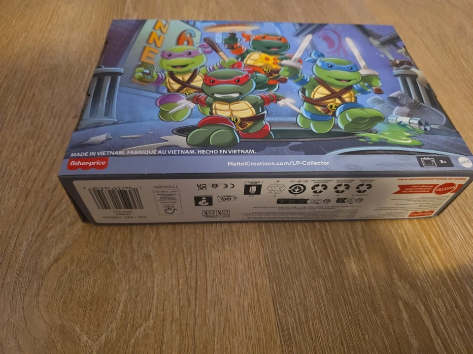 Juego de 4 figuras de coleccionista Teenage Mutant Ninja Turtles Little People Foto 3 de 4