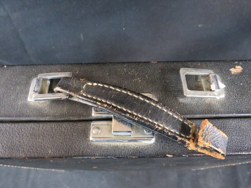 Bell and Howell 200EE 16MM Manual Video Camera with filter and case. TESTED - Picture 14 of 14