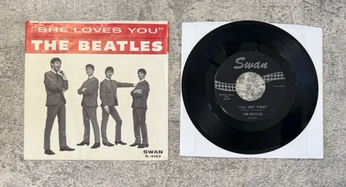 Vintage Swan S-4152 The Beatles "She Loves You" "I'll Get You" 45 Record