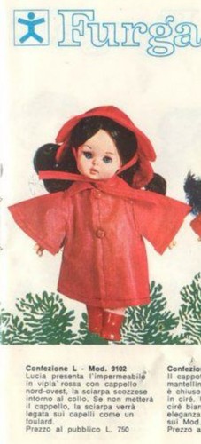 Bambola mini Furga vintage anni ‘60 Lucia e raro impermeabile orig. mod. 9102 - Foto 10 di 11
