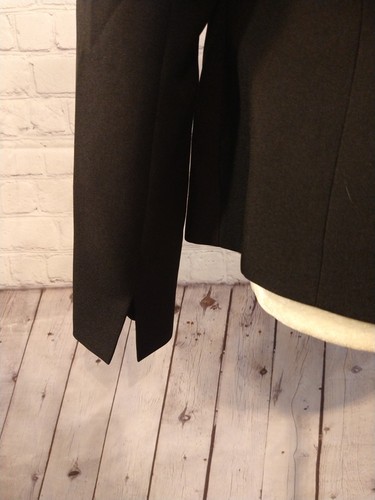Neu ohne Etikett Damen BLACK LABEL by EVAN PICONE schwarz-weiße Anzugjacke – Größe 8 - Bild 3 von 15