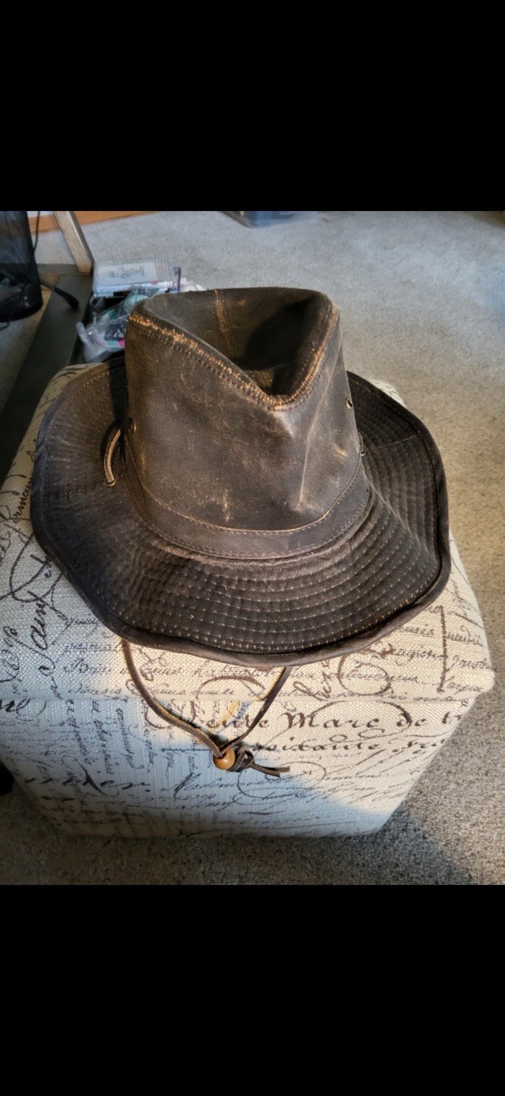 Picture 2 of 4