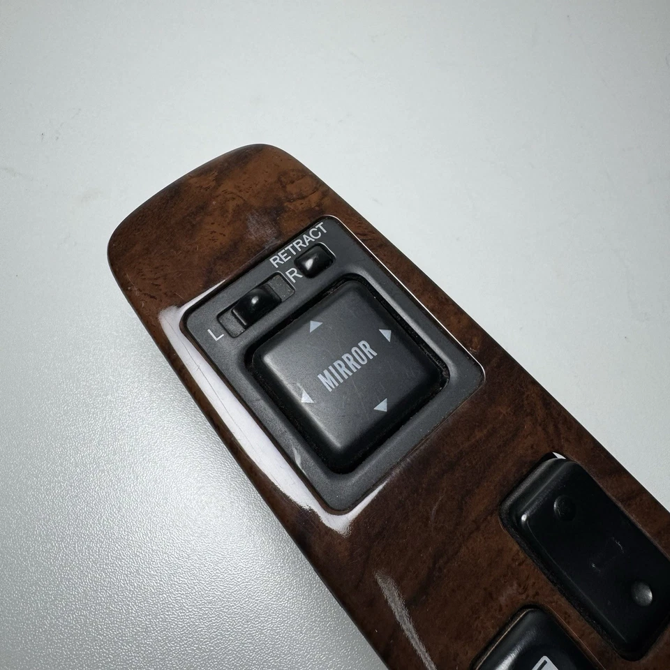 1996 Toyota Hilux Surf  Master Driver Power Window & Mirror Switch OEM RHD - Image 2 of 4