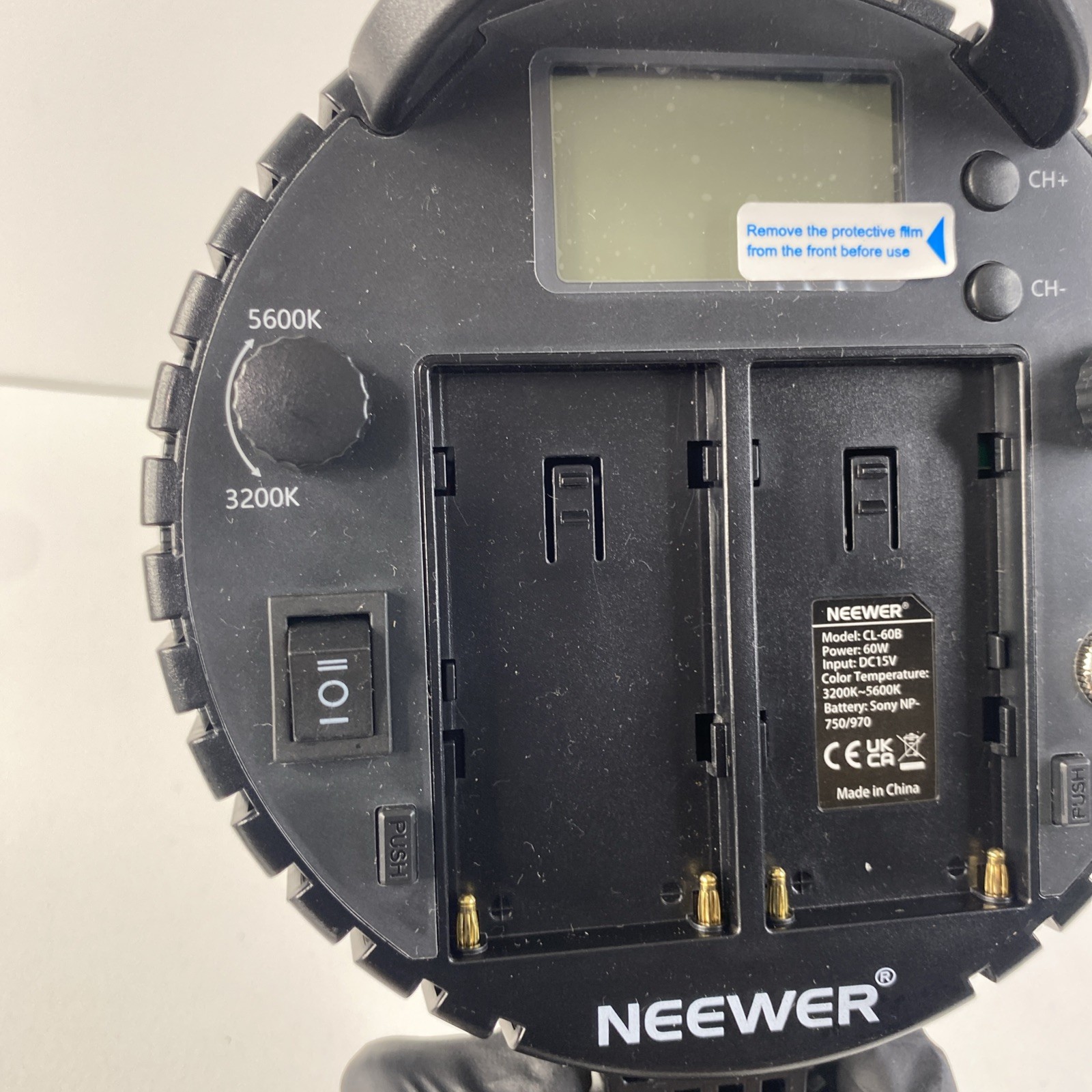 NEEWER CL-60B 60W LED Light 3200K-5600K W/ Remote & Hand Tripod