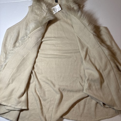 Saks Fifth Avenue Woman’s Sweater Vest Faux Fur Open Front Beige One Size NWT - Picture 9 of 13
