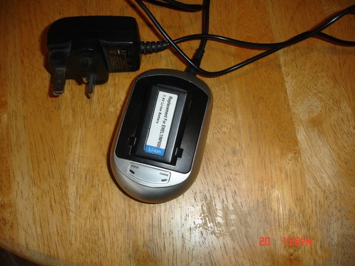 Retro Digital Camera Nikon Coolpix 775 2.0MP Tested Boxed Plus Accessories - Picture 3 of 4