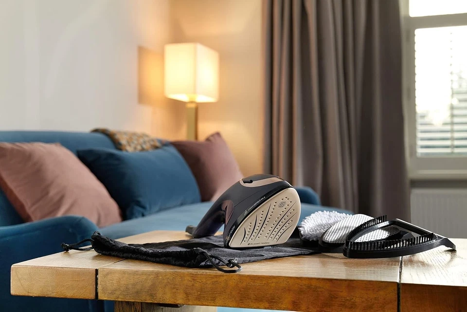 Russell Hobbs Ferro da Stiro Verticale Steam Genie 2in1 1700W 20g/min di Vapore - Immagine 3 di 4