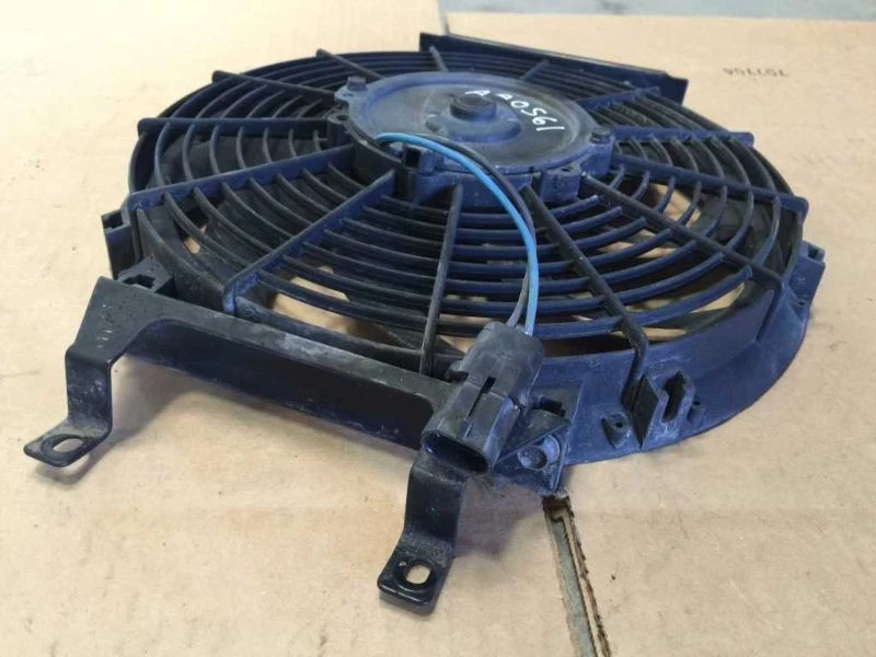 97 98 99 Suburban 2500 7.4L 4x4 142k Radiator Fan Motor Only - Image 2 of 4