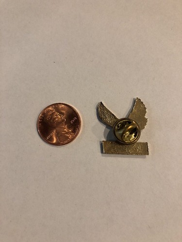 Yellow American Bald Eagle PRIDE Metal Enamel Lapel Pin - Picture 7 of 8