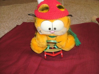 1978 garfield stuffed animal