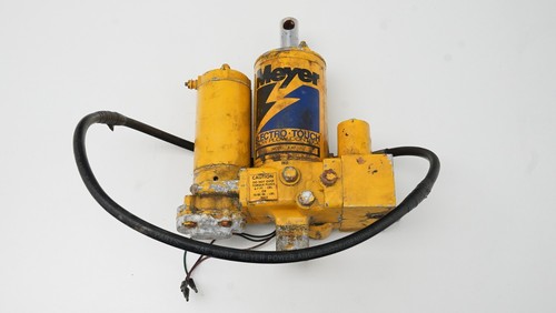 MEYER E47 E-47 ELECTRO TOUCH SNOW PLOW CONTROL ASSEMBLY HYDRAULIC LIFT PUMP. - Picture 2 of 10