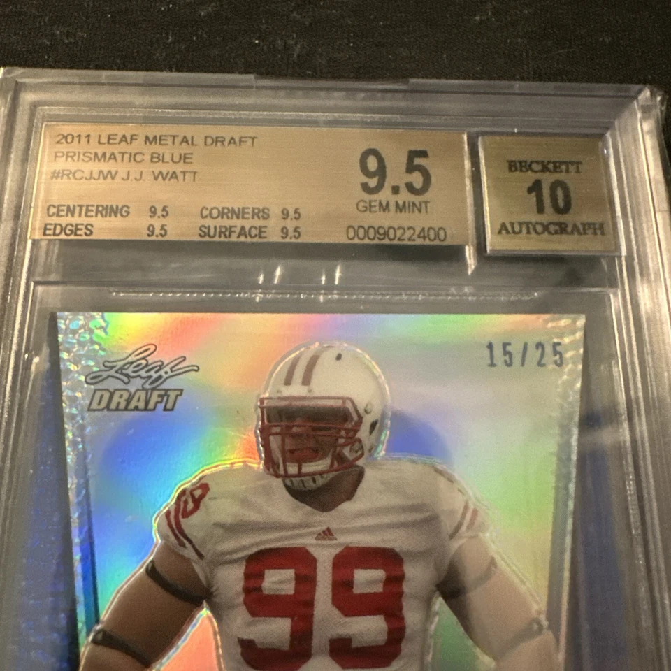 2011 Leaf Metal Draft J.J. WATT Prismatic Blue #'d 25 BGS 10 Auto 9.5 Gem  - Image 2 of 4