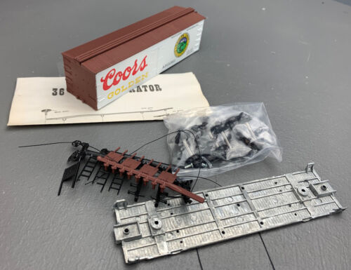 HO Roundhouse Coors Billboard Reefer #5425 Kit-3129 HO518 - Picture 6 of 7