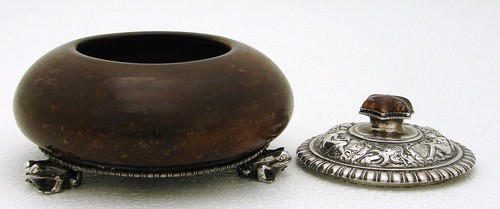 Carved Wood Box with German Solid Silver Top & Base w Fig Frog & Amber Finial  - Picture 2 of 8