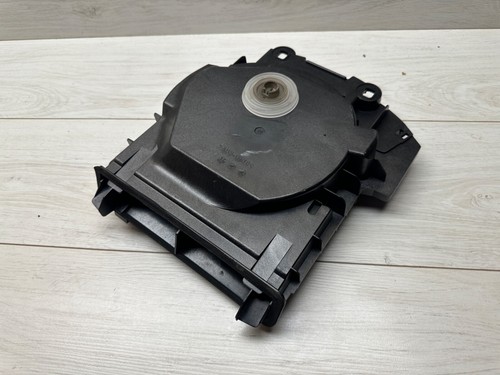 BMW 5-Series F10 F11 Right Subwoofer Speaker 9195200, OEM Audio Component - Picture 7 of 10