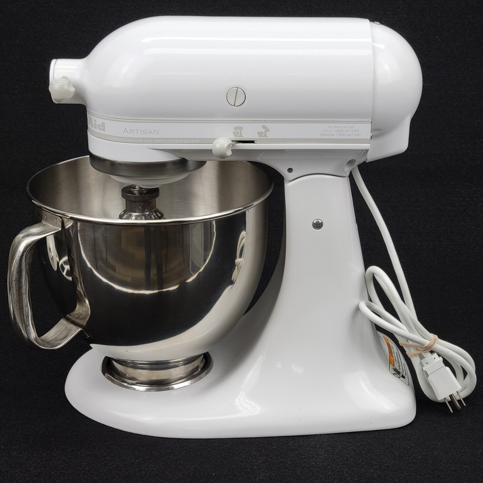 KitchenAid Artisan Series 5 Quart Stand Mixer KSM150PSWW w/ Attachments