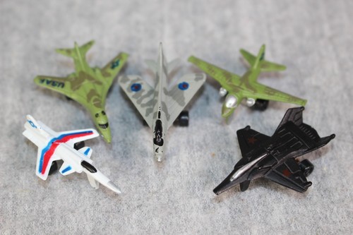 FUNRISE Micro Machines Fighter Jets Vintage 1980s Mini Military Plane 5x Mix Lot - Bild 22 von 23
