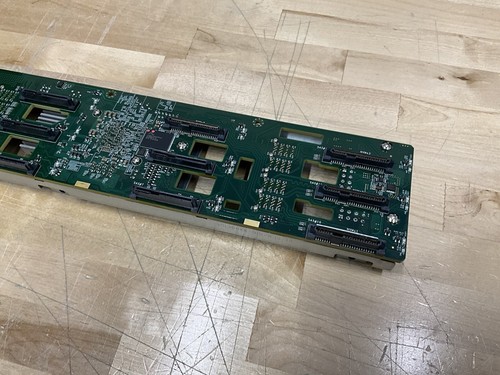 Supermicro BPN-SAS3-826EL1-N4 2U Expander Backplane 4x NVME 12-Bay 12Gb SAS/SATA - Picture 9 of 11