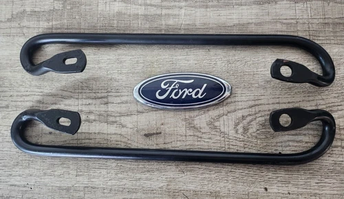 FORD CAPRI Mk3 SEAT BELT FIXING BRACKETS PAIR DRIVERS PASSENGER V GOOD