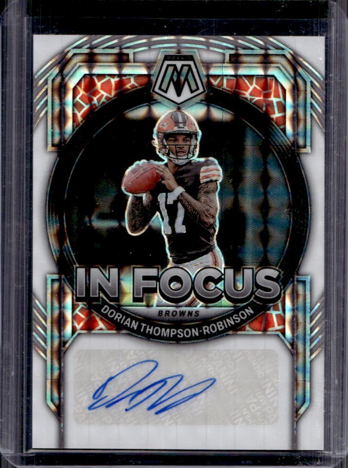 2023 Mosaic Dorian Thompson-Robinson In Focus Signatures White Auto RC #22/25
