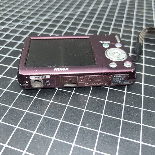Nikon COOLPIX S220 10,0-MP-Digitalkamera ~ pflaume ~ ISTZUSTAND ~ Teile oder Reparatur - Bild 9 von 10
