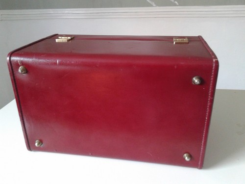 Großer 34 x 28 x 20 cm Vintage Kosmetikkoffer weinrot echtes Leder - Bild 8 von 8